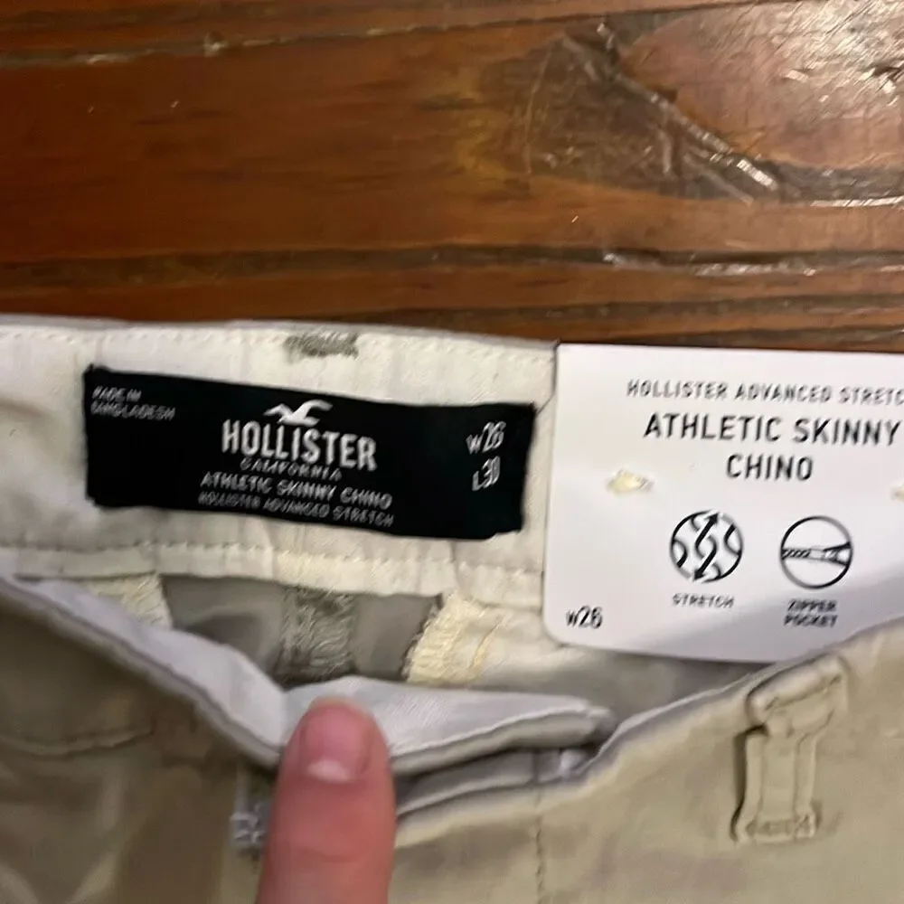 Hollister athletic skinny Chino size 26 x 30  men’s